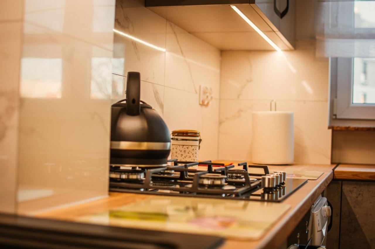 Apartament Omega I ギジツコ エクステリア 写真