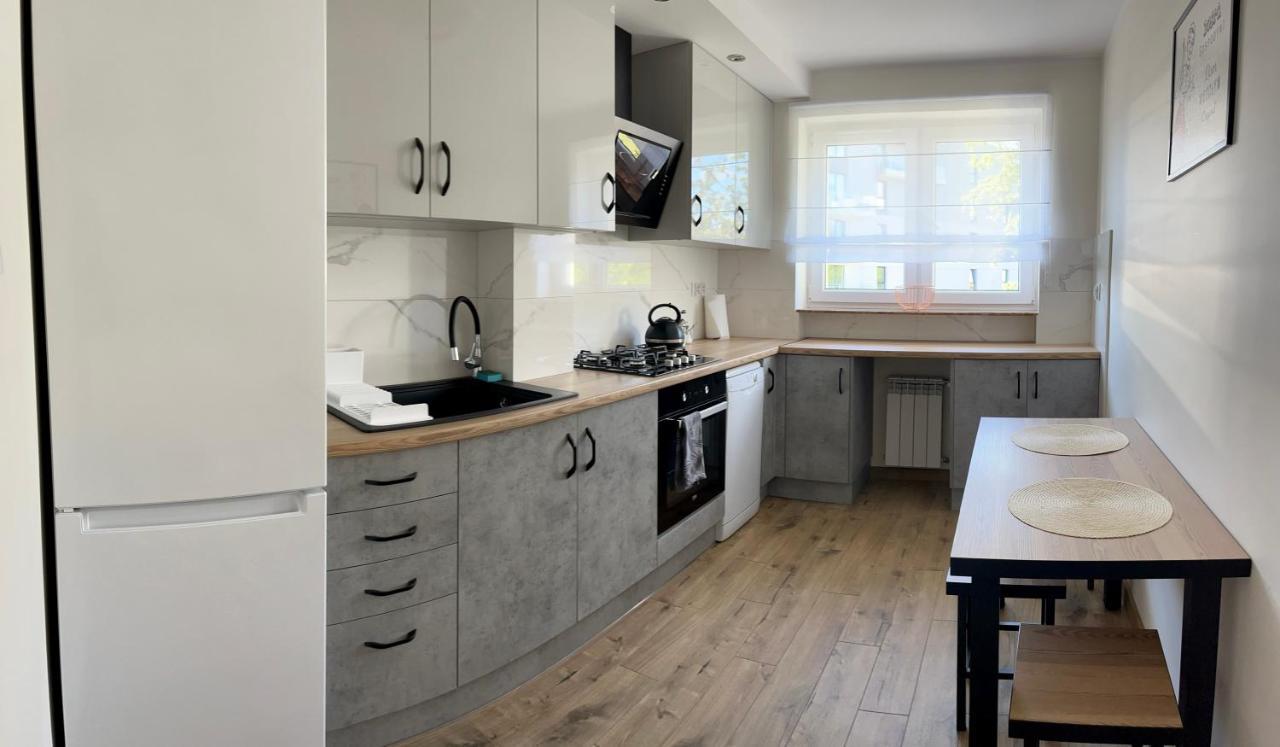 Apartament Omega I ギジツコ エクステリア 写真