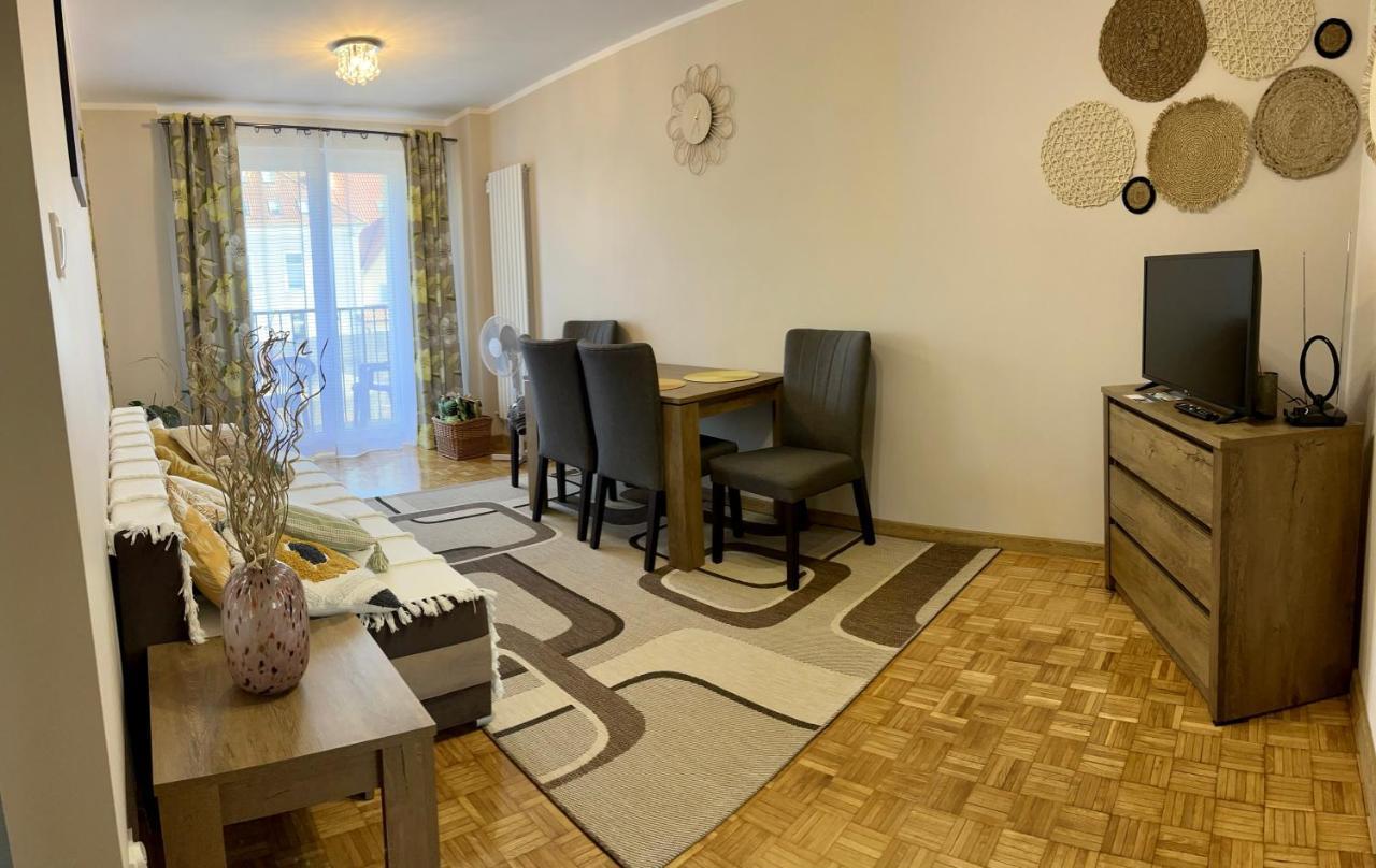 Apartament Omega I ギジツコ エクステリア 写真