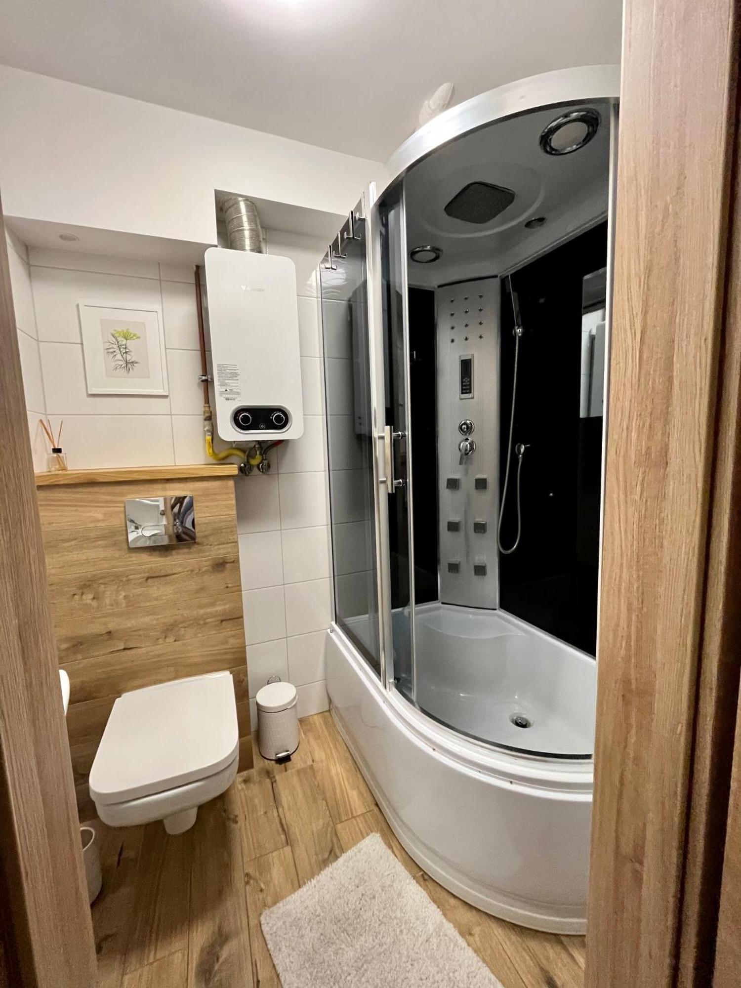 Apartament Omega I ギジツコ エクステリア 写真